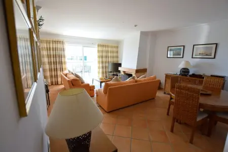 Apmto Villa Sol, Appartement avec balcon ensoleillé et piscine - Photo 16