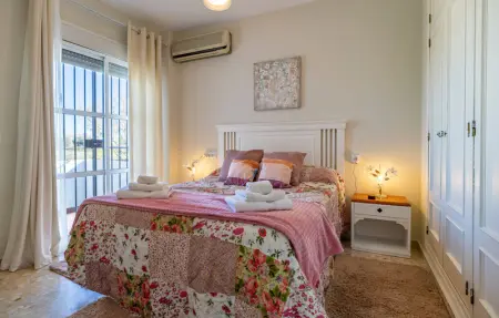 Location Maison 6 personnes à Salteras - Photo 7