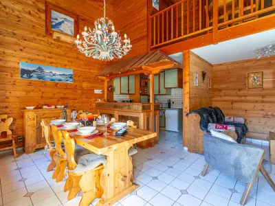 Appartement à Val d'Isère, Duplex spacieux avec garage et WIFI, 3 chambres à Val-d’Isère - L1025016