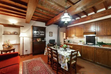 Il Ciliegio, Ferme à Poppi avec piscine et jardins - Photo 3
