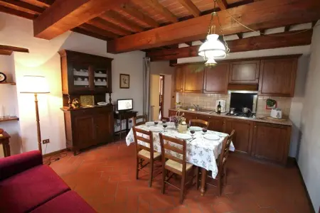 Il Ciliegio, Ferme à Poppi avec piscine et jardins - Photo 7