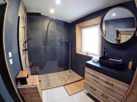 Gîte de charme avec animaux admis et Wi-Fi à Saint-Nicolas-des-Biefs - Photo 8