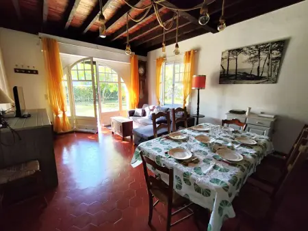 Charmante villa avec jardin clos, à 100m du Bassin d'Arcachon, proche plages et commerces, Wi-Fi - Photo 7