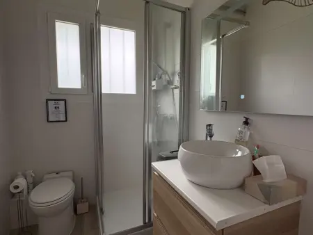 Charmante villa avec jardin clos, à 100m du Bassin d'Arcachon, proche plages et commerces, Wi-Fi - Photo 17