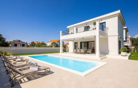 Location Maison 8 personnes à Petrcane - Photo 10