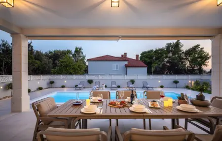 Location Maison 8 personnes à Petrcane - Photo 15