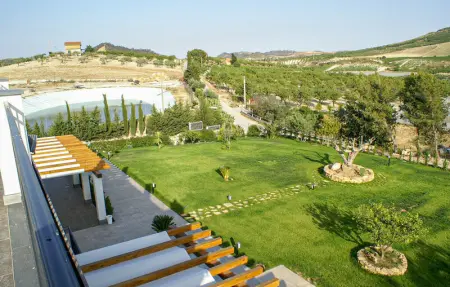 Location Appartement 3 personnes à Mazzarino - Photo 5