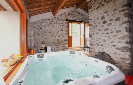 Location Maison 8 personnes à Privas - Photo 1