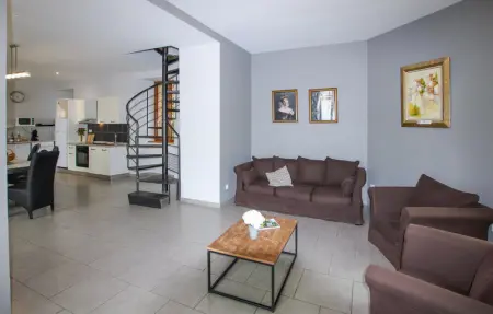 Location Maison 11 personnes à Privas - Photo 4