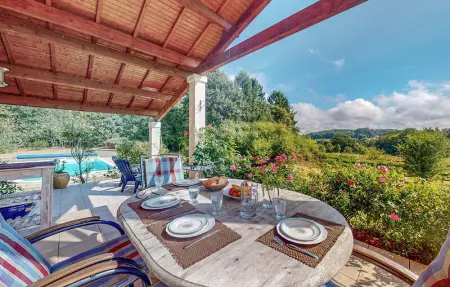 Location Maison 6 personnes à Ecuras - Photo 1