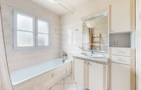 Location Maison 8 personnes à Barbatre - Photo 26