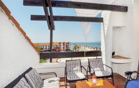 Location Appartement 6 personnes à Le Barcarès - Photo 1