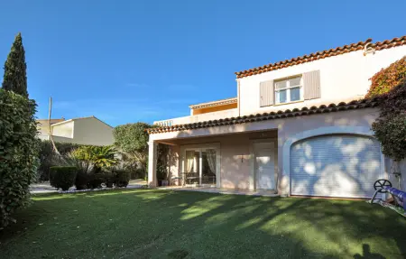 Location Maison 8 personnes à Sainte Maxime - Photo 1