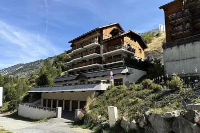 Appartement à VARS, Résidence Les Terrasses De Vars Ste Marie - L1028091