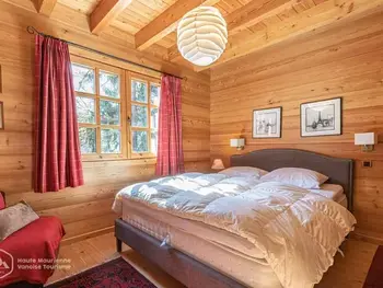 Chalet in Valfréjus,Chalet d'exception: 5 chambres, 14 pers, proche pistes, WiFi, cheminée FR-1-265-370 N°1029741