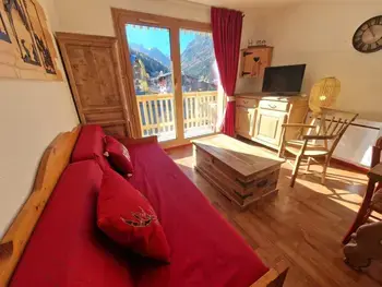 Appartement in Valfréjus,Appartement cosy 3 pièces, 6 pers à 100m des pistes, balcon sud, casier à skis FR-1-265-372 N°1029743