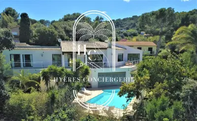 Villa à Hyères,  Villa l'Arbanaise vue mer/piscine presqu'Ile Giens 1464057 N°1029773