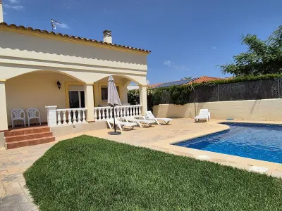 Maison à Deltebre, Maison chaleureuse avec piscine privée, Wi-Fi, animaux admis à proximité de la plage - L1029892