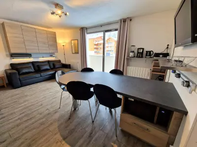 Appartement à Valfréjus, Appartement rénové 6 pers au cœur de Valfréjus FR-1-265-373 N°1030018