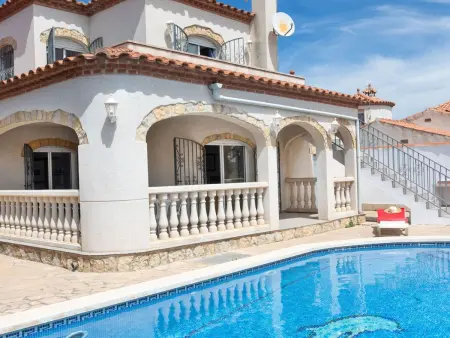 Villa Kikidona, Villa 8 personnes à Miami Platja - Photo 5