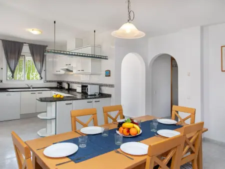 Villa Kikidona, Villa 8 personnes à Miami Platja - Photo 9