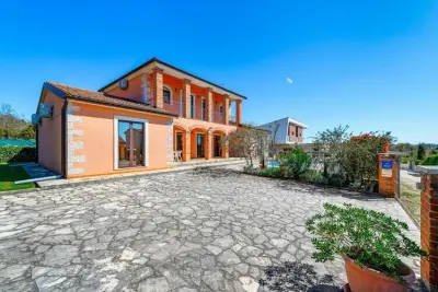 Villa à Višnjan, Villa Imagine with heated pool HR-52463-134 N°1030339