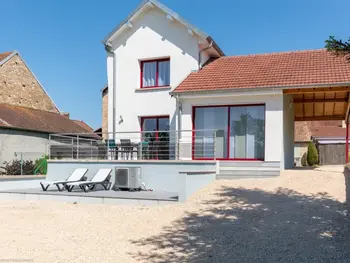 Casa rural en RIGNY,Maison rénovée au bord de la Saône avec jardin et parking à Rigny FR-1-583-344 N°1030418