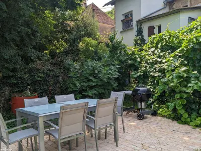 Gite à La Roche Morey, Charmant Gîte avec Cheminée, Terrasse et Parking FR-1-583-348 N°1030420