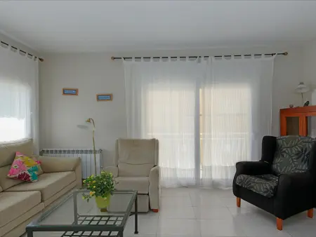 Appartement familial à 200m de la plage avec balcon et WiFi, idéal pour 5 personnes - Photo 6