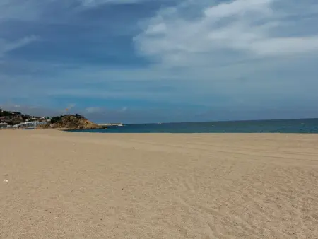 Appartement familial à 200m de la plage avec balcon et WiFi, idéal pour 5 personnes - Photo 22