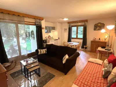 Appartement à Samoëns, Spacieux 2 pièces cabine en forêt avec terrasse et parking - N°1030573