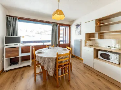 Appartement à Saint François Longchamp, Studio moderne à Saint-François-Longchamp, proche pistes et commerces - L1030698