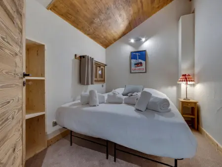 Appartement skis aux pieds, 4 ch, 10 pers, piscine, jacuzzi, WiFi - Photo 10