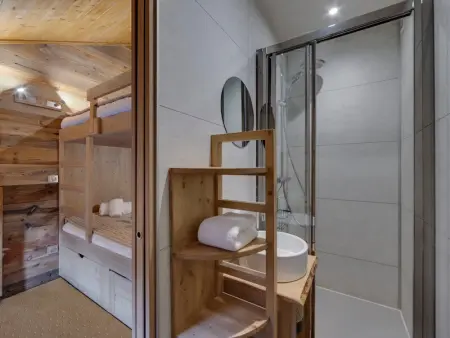 Appartement skis aux pieds, 4 ch, 10 pers, piscine, jacuzzi, WiFi - Photo 13