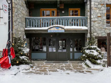 Appartement skis aux pieds, 4 ch, 10 pers, piscine, jacuzzi, WiFi - Photo 22