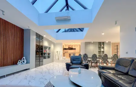 Location Maison 8 personnes à Gouvieux - Photo 1