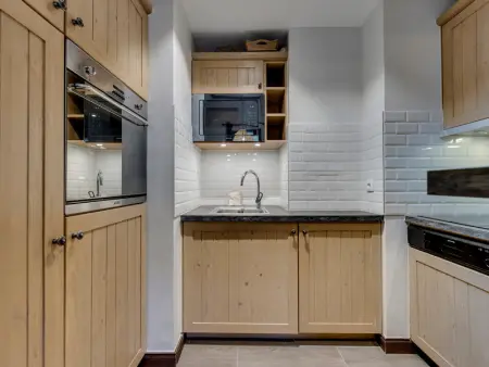 Appartement skis aux pieds avec piscine et spa, Appartement 10 personnes à Les Arcs 1950 - Photo 5