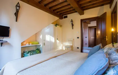 Location Maison 11 personnes à Montelopio - Photo 22