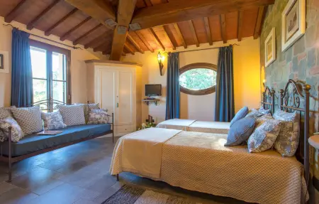 Location Maison 11 personnes à Montelopio - Photo 24