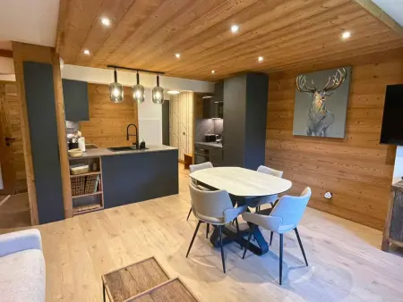 Charmant appartement Les Gets - 6 pers, 2 chambres, espace bien-être, parking et WiFi - Photo 4