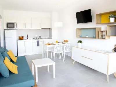 Appartement à L'Estartit, Appartement familial à 400m de la plage avec piscine, A/C et Wi-Fi – Torroella de Montgrí - L1031034