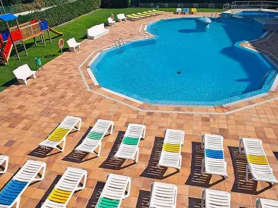 Appartement à L'Estartit, Appartement rénové avec piscine, balcon et A/C à 400m de la plage - L1031070