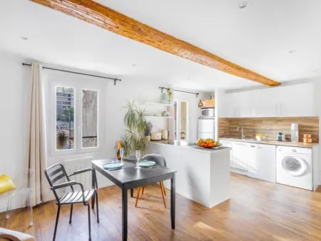 T2 Bazeilles, Appartement 4 personnes à Toulon - Photo 10