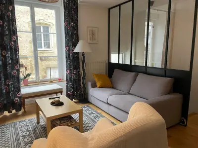 Gite à Bonnétable, Maison moderne 150m² avec jardin et Netflix, proche du Mans FR-1-410-454 N°1031176