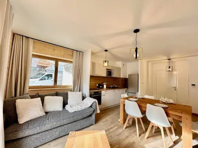 Appartement à Vars, Magnifique T3 au centre de Vars, à 150m des pistes avec parking - L1031184