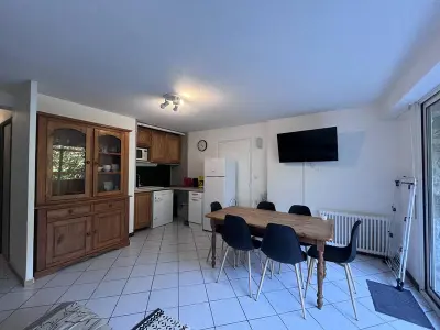 Appartement à Cauterets, Charmant Chalet Montagne avec Parking, Proche Navettes - L1031291