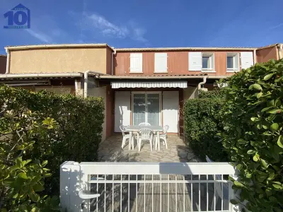 Maison à Vendres, Pavillon avec piscine, à 350m de la plage, 6 pers, parking privé - N°1031508