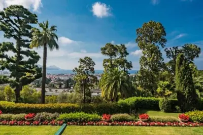 Appartement à CANNES, Lumineux Deux Pièces Au Calme Avec Piscine - L1032504