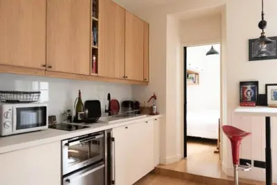 Appartement à Paris, Nid Familial Charmant Avec Jardin FR-75020-47 N°1033898