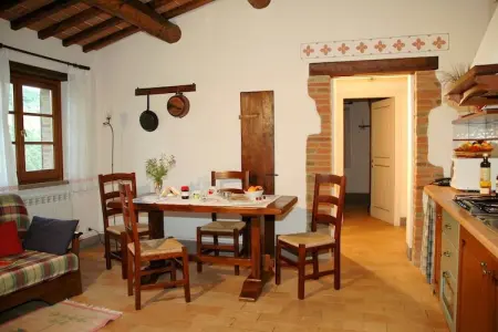 Pino, Ferme pittoresque avec piscine - Photo 3